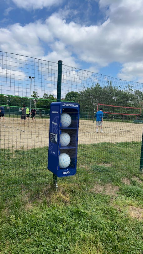 Campo da pallavolo Treno