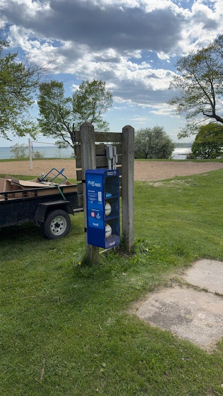 Lake Ontario Park