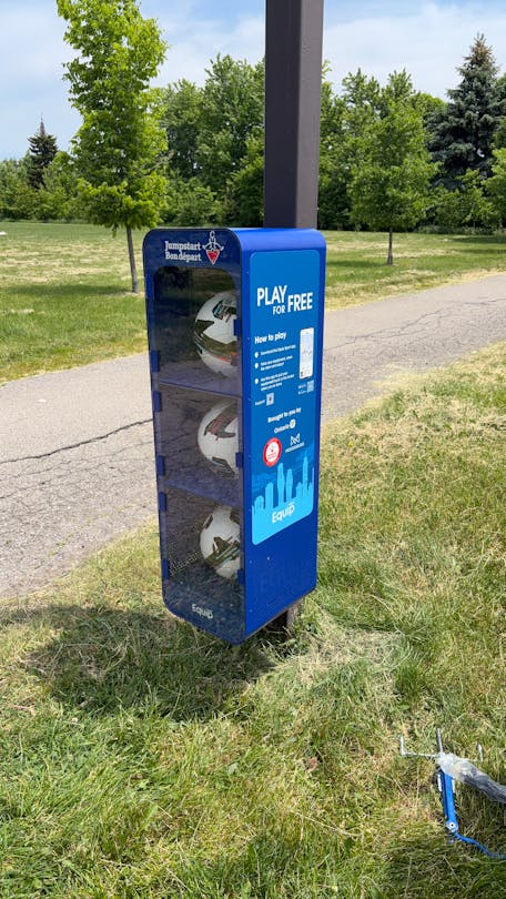 Four Winds Hollow Park